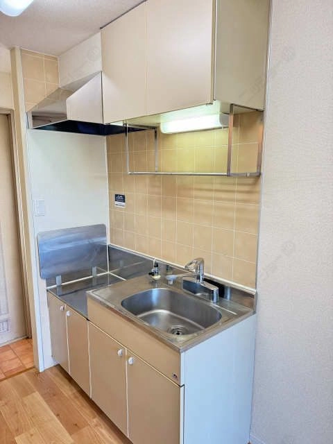 キッチン　同型参考写真